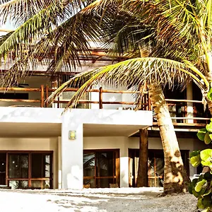 casa-carolina-tulum.tulum-hotels.net/